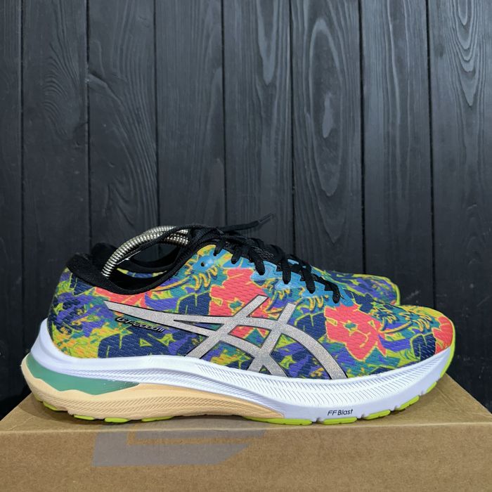 Кросівки Asics GT 2000/11. 45/29.5 cm