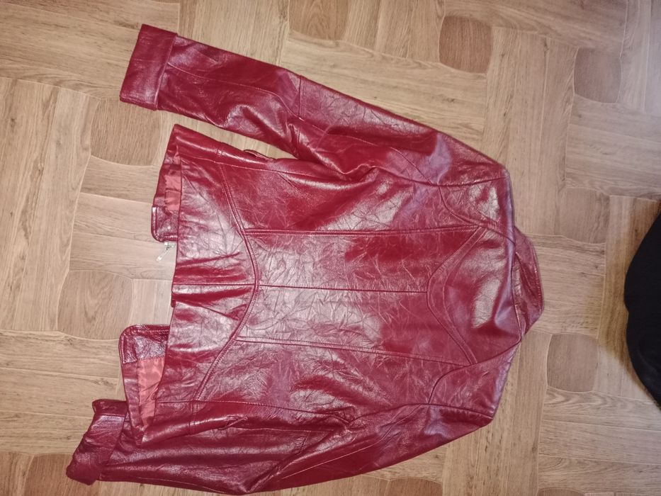 Куртка размер 40 44 состояние идеальное 250 гривен