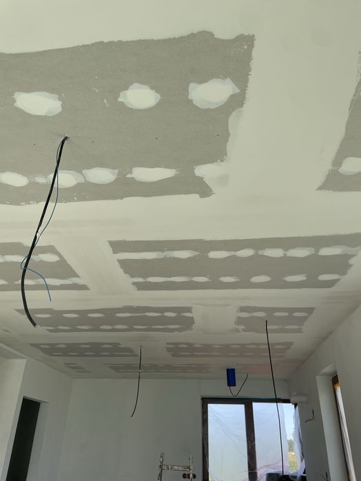 Adaptacja poddasza, regipsy GK, gładzie, malowanie | Kraków