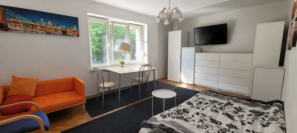 Mieszkanie 85 m2 3 pokoje ul. Gminna/Centrum niski czynsz