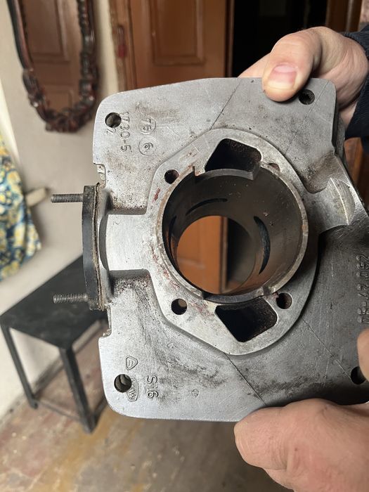 Циліндр на мотоцикл МZ 250