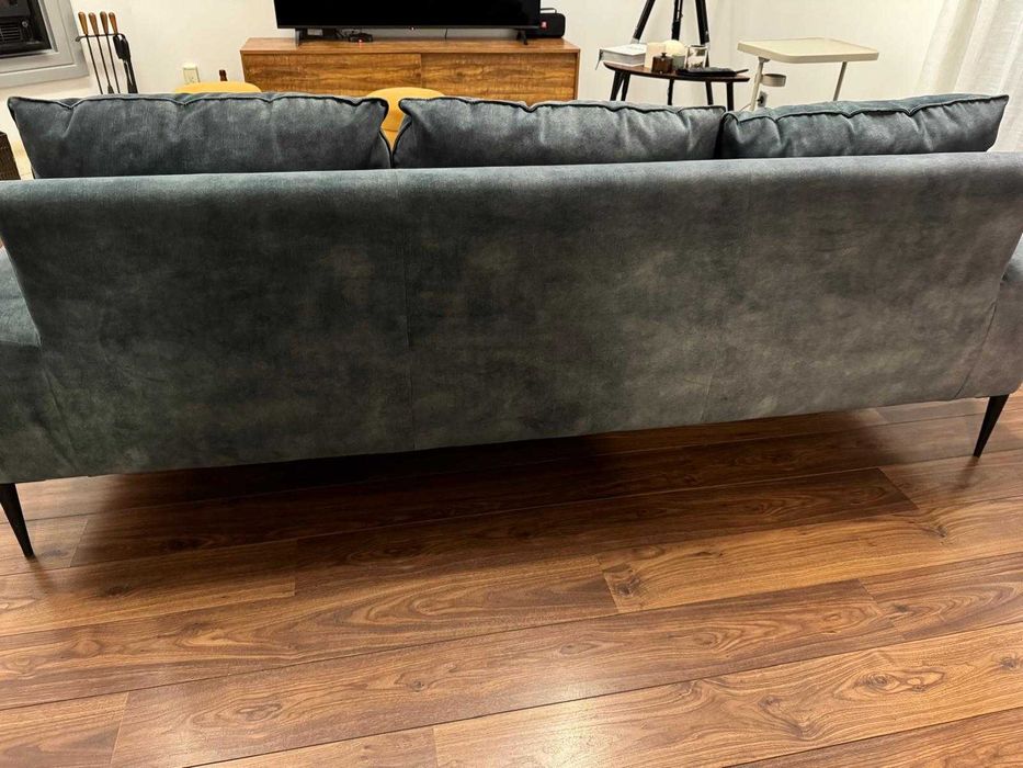 Sofá 3 lugares Gato Preto