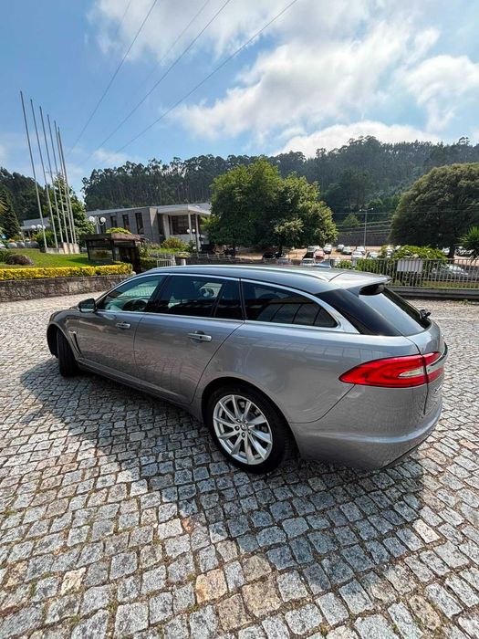 Jaguar XF Sportbrake 2.2 D Premium Luxury