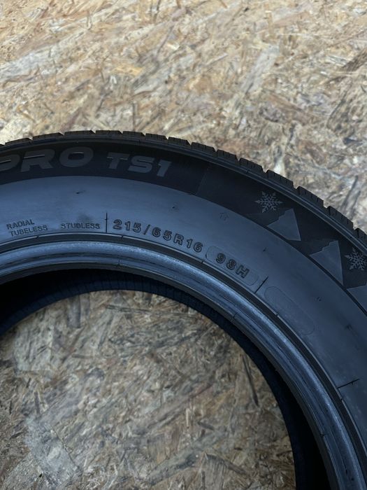 Зимові шини 215/65 R16 98H Toerador WINTER PRO TS1.гума резина шини