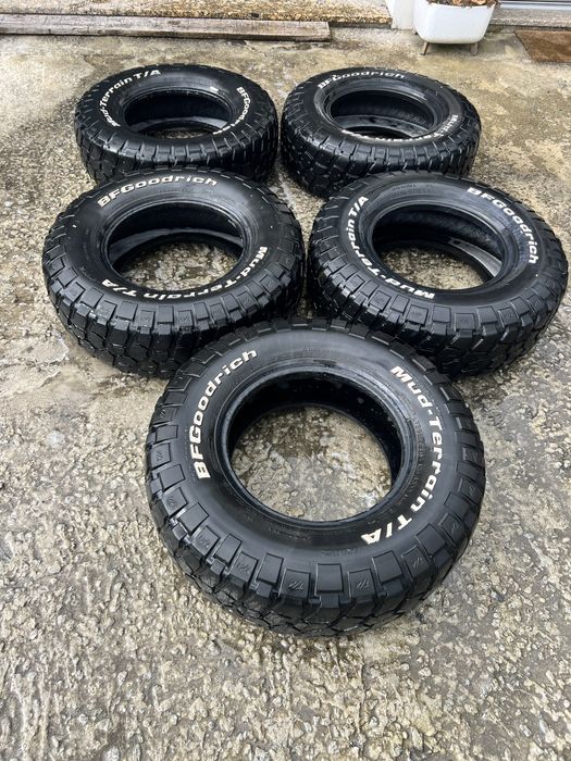 5 PNEUS BF GOODRICH Mud Terrain KM2