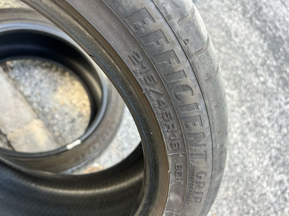 215/45/16 Good Year 2 pneus