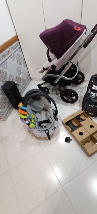 Conjunto carrinho Quinny e ovo besafe com isofix