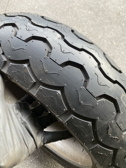 Pneu de mota 180/55/17 Dunlop TT100 GP (NOVO)