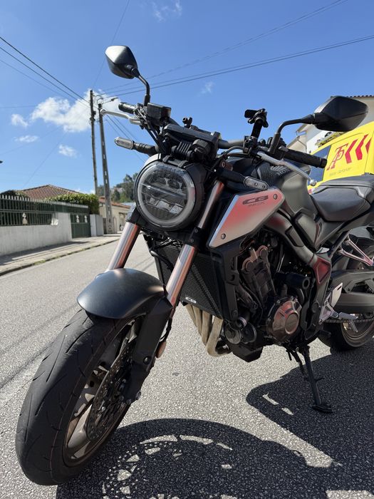 Honda CB650R Black Edition 70 kW (Full Power)