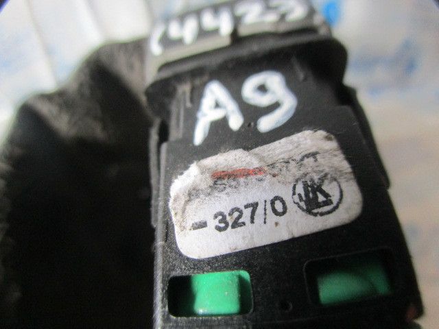 Comando / botão / interruptor multifunções CITROËN DS3
