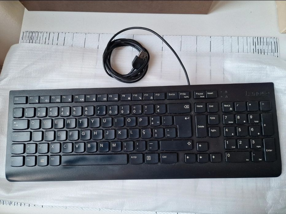 Teclado Lenovo USB