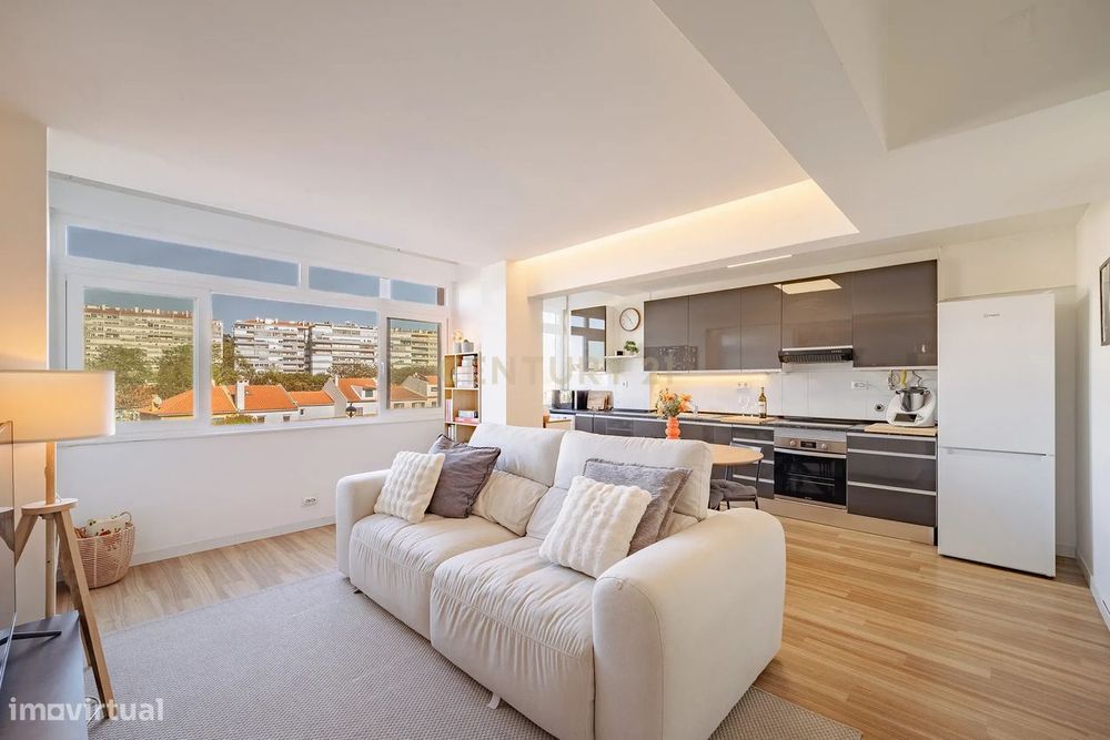 Apartamento T2, Damaia, Amadora — Águas Livres, Lisboa
