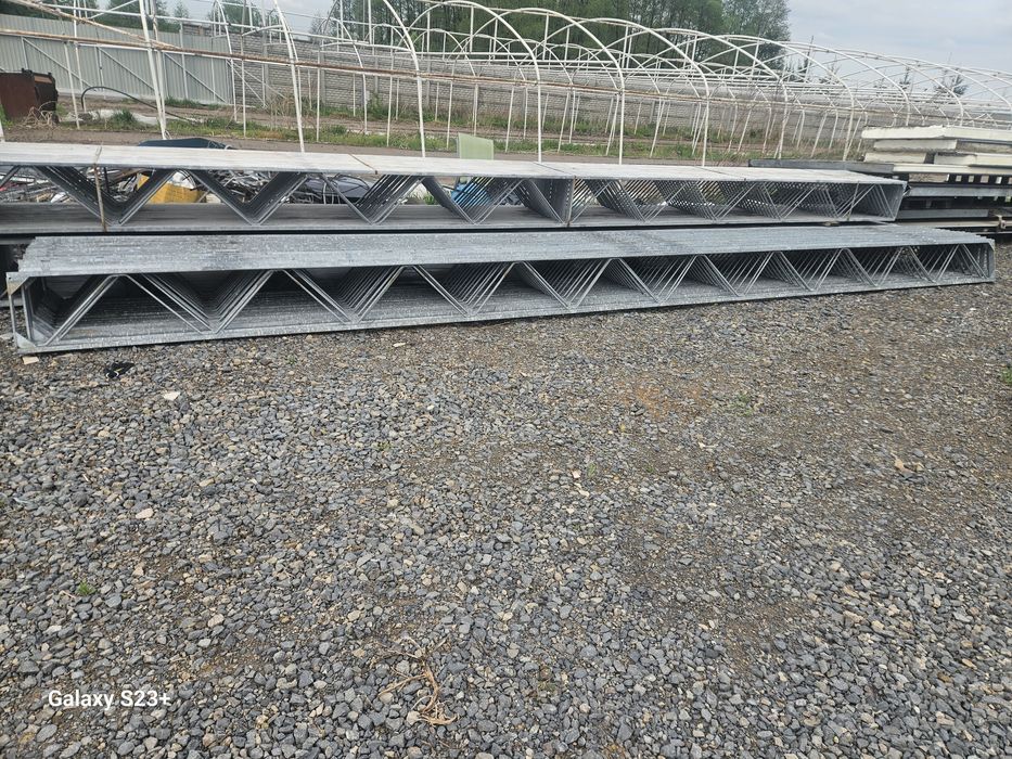 Bindra dźwigar krata na dach