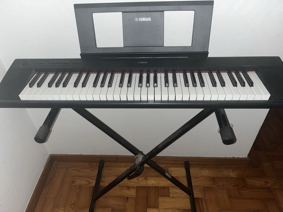Teclado Yamaha NP12