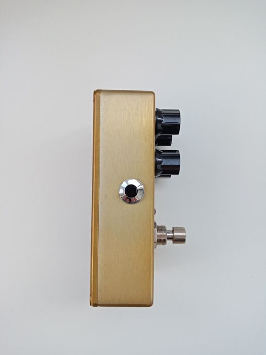 MXR Custom Badass Modified Overdrive (pedal guitarra)