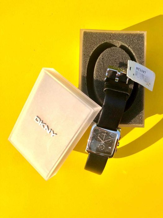 Relógio de pulso cronógrafo DKNY (novo!)