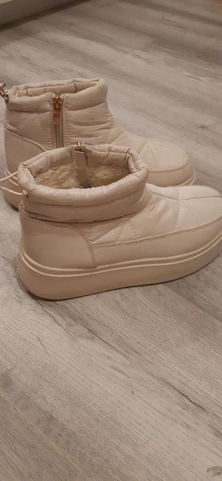 Botki, kozaki, adidasy