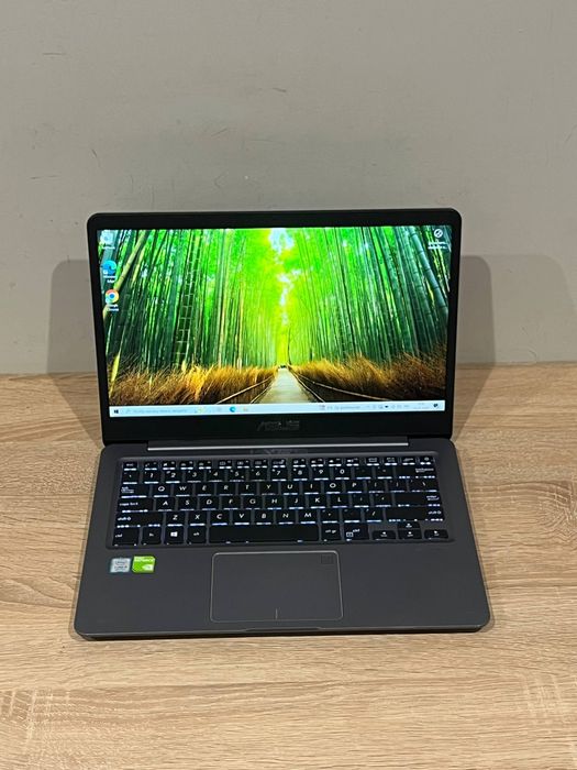 Asus Vivobook MX150 (2 GB) | i5-8250U | 8/256 GB | Win 10 Home