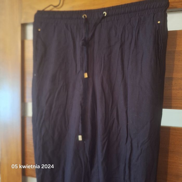 Spodnie damskie New Look rozmiar S 100%viscoza stan bardzo dobry