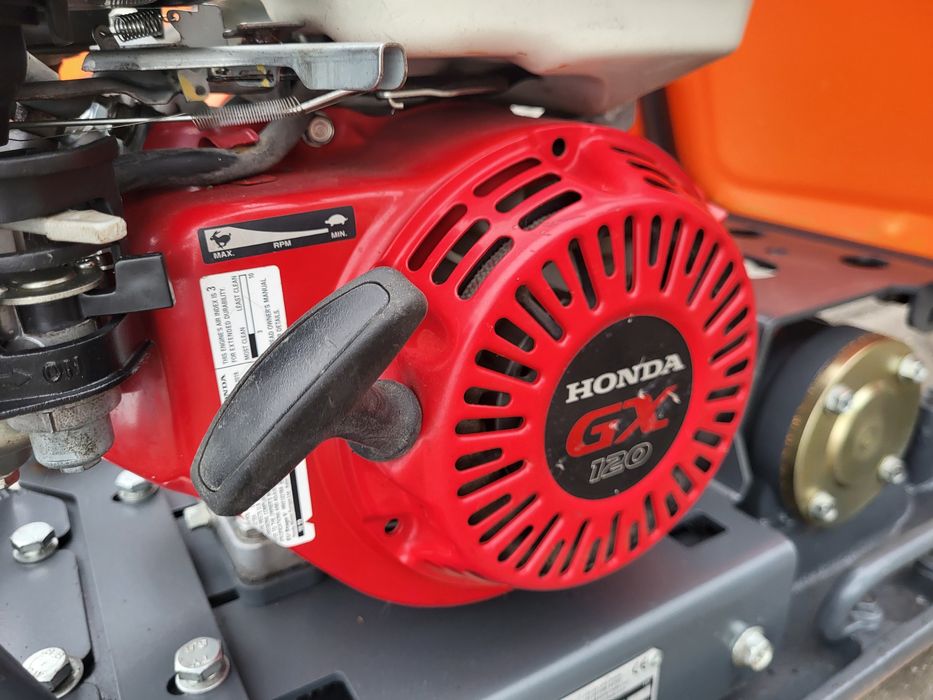 Zagęszczarka gruntowa Belle około 100 kg