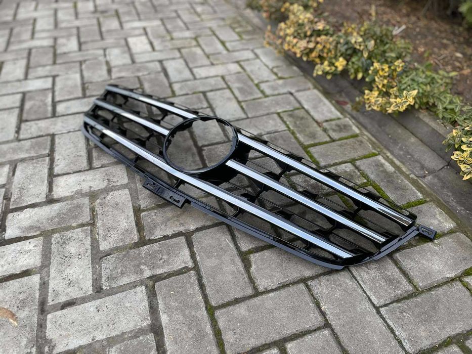 Решітка радіатора ML W166 МЛ 2011-2015р. решетка