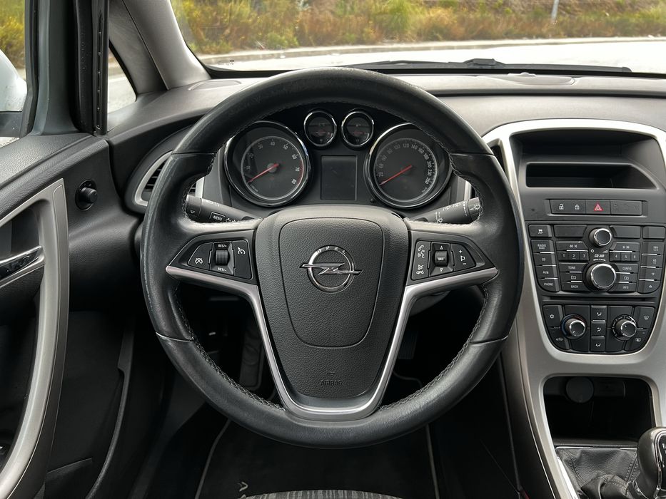 Opel Astra 1.4 2010