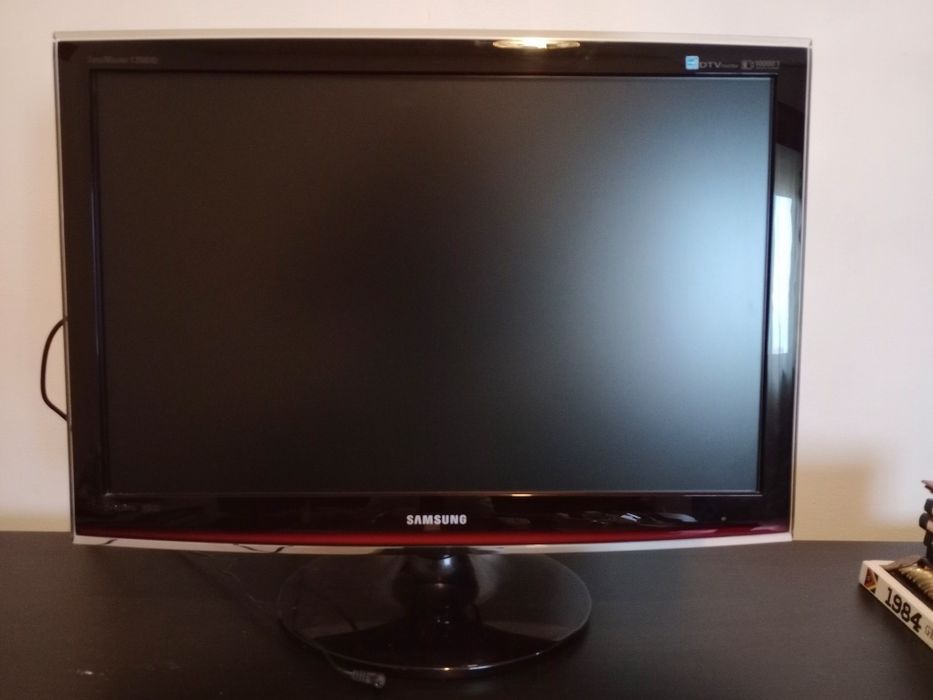 Tv Samsung Modelo T260HD
