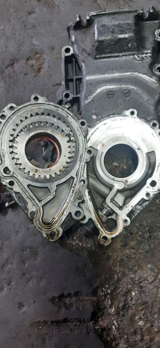 Продам маслонасос сааб 9000 в 202