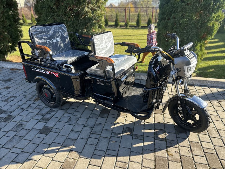 Вантажний електро трицикл Crosser cargo 18 16 13 12 10