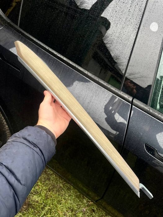 запчастини на бампер тесла Y 2024  під ремонт ,  ліва туманка