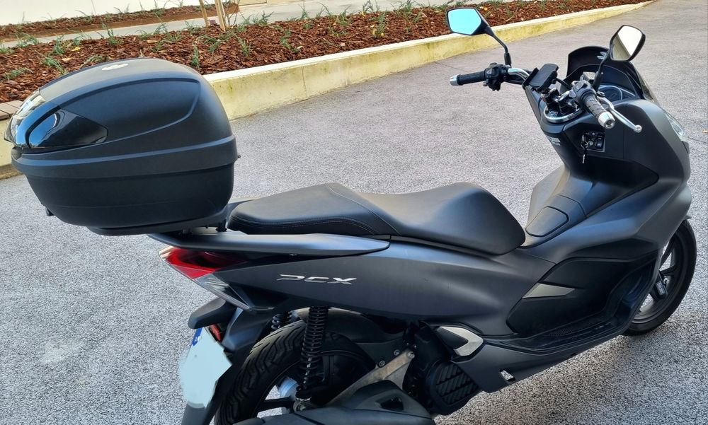 Honda PCX 125cc - Cinza Mate