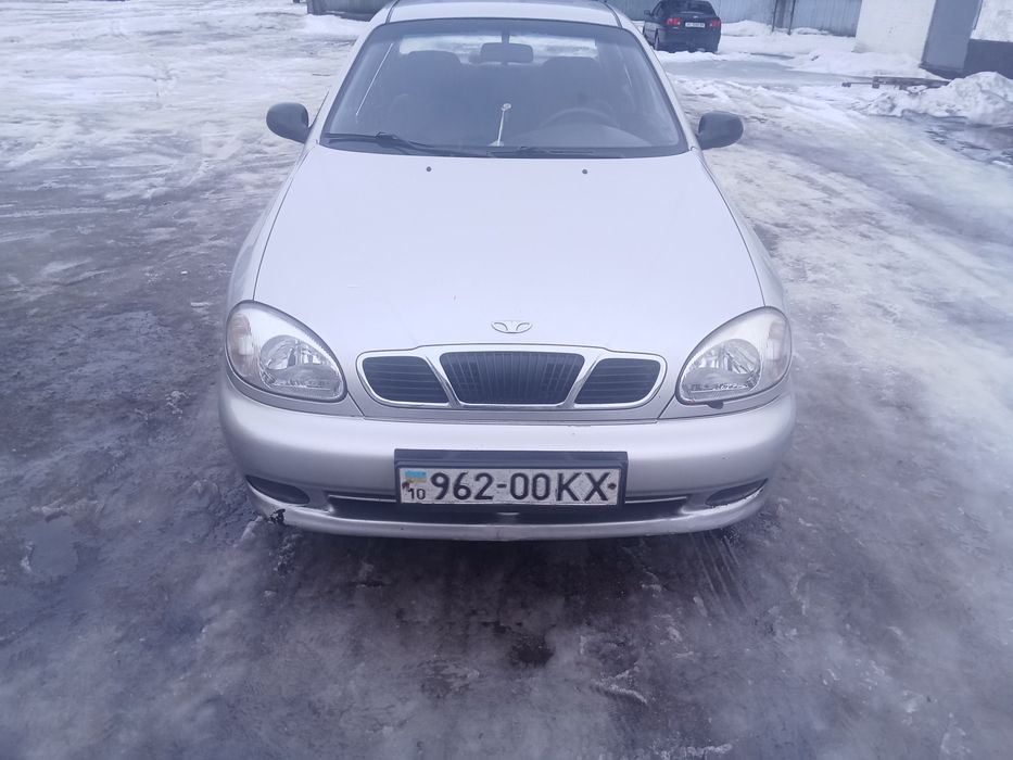 Сенс, повністю на ходу.