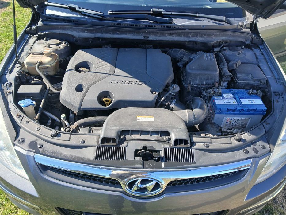 Sprzedam hyundai i30cw 1.6 crdi