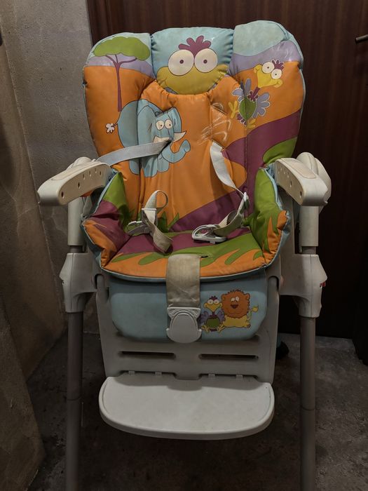 Cadeira de alimentação para bebé