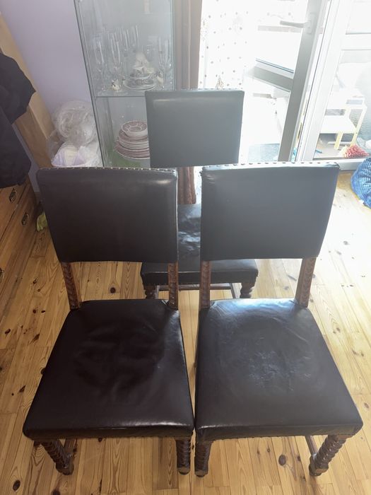 Sprzedam 3 krzesła skóra drewno