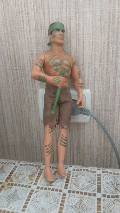 продам игрушку солдата