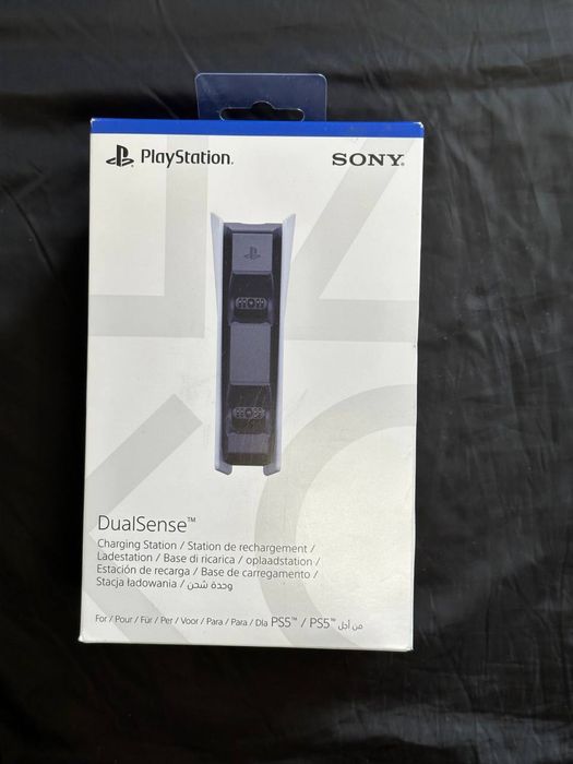 Зарядна станція для джойстика пс5