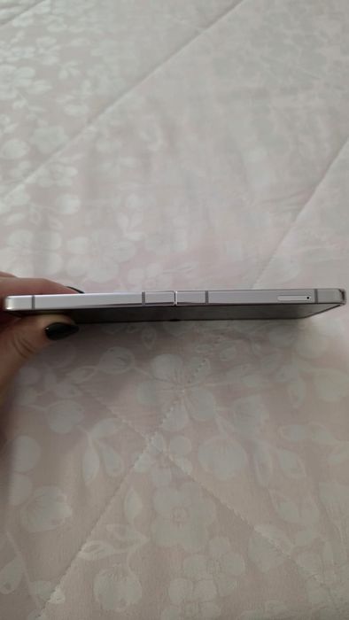 Samsung galaxy Z flip 5