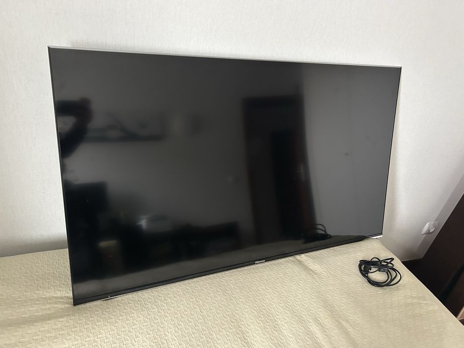 Tv hisense H50U7A avariado