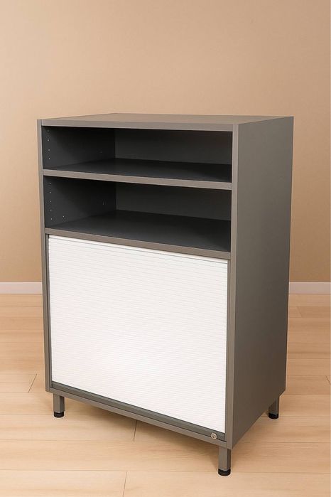 Продажа офисной мебели Полки стеллажи кресла стулья столы тумбы комод