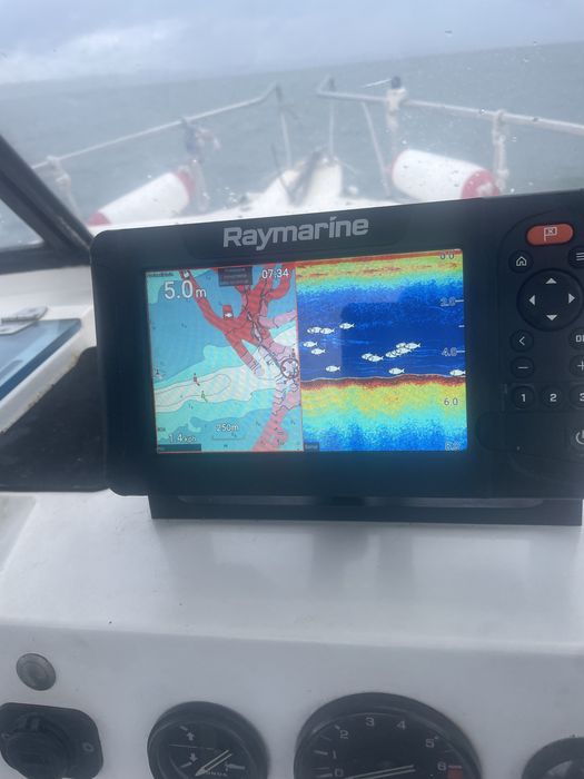 Raymarine Element 7 HV – Sonda/GPS de 7” c/ HyperVision