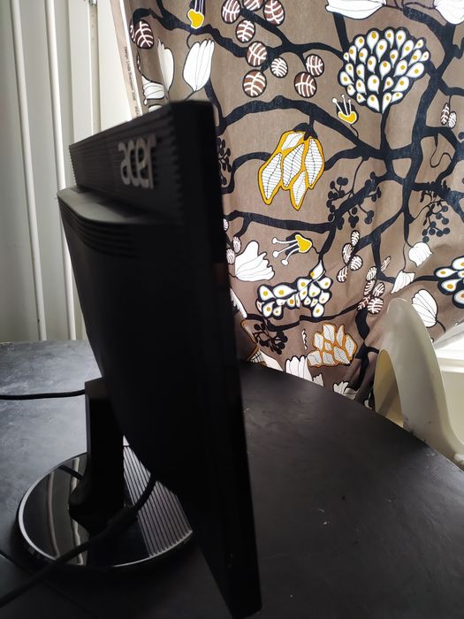 Acer K202HQL — 20” HD