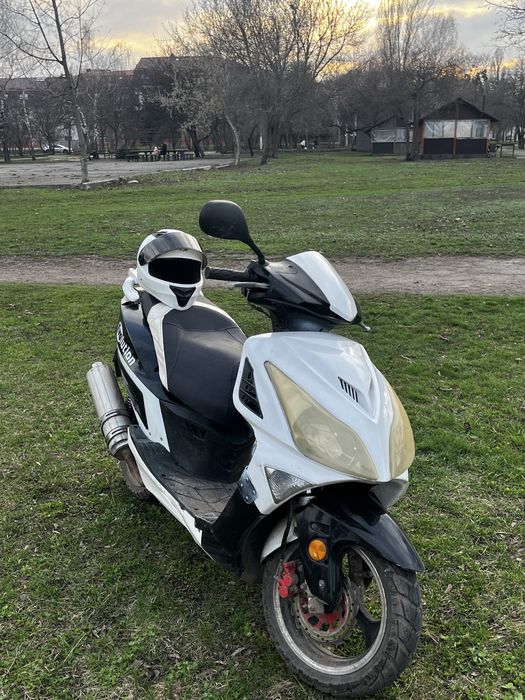 Продам скутер Soul 150куб.