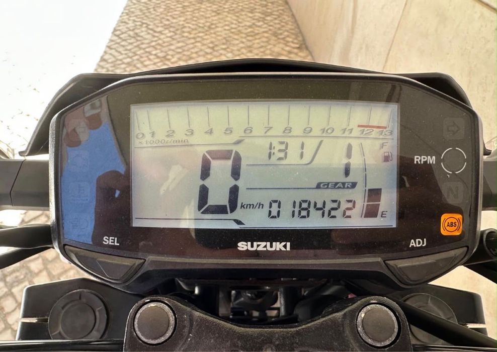 Suzuki  GSX-S125