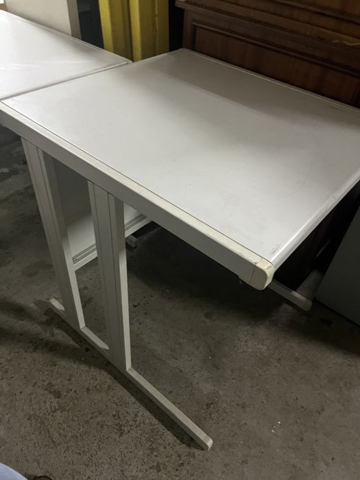 Secretária 65cm x 70cm 2 unidades