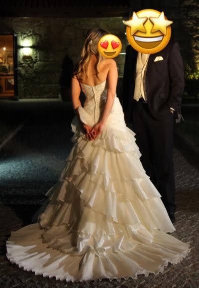 Vestido de noiva (usado uma vez) em excelente estado (emb vacuo)