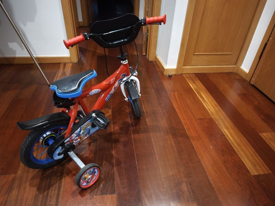 Bicicleta  Super Wings com rodinhas