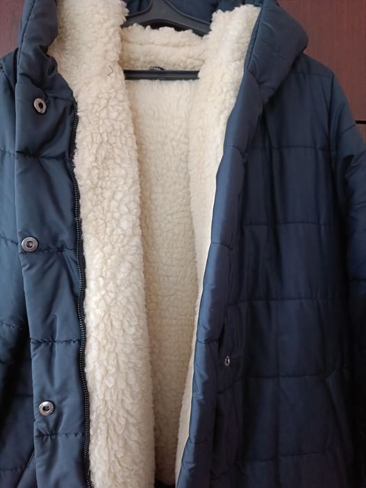 Пальто зимове на хутрі жіноче