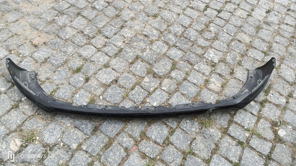 Spoiler avental de parachoques Renault Megane e-tech 2022