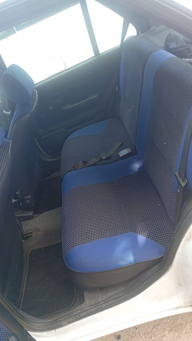 Peugeot 106  ano 99 — photo 5